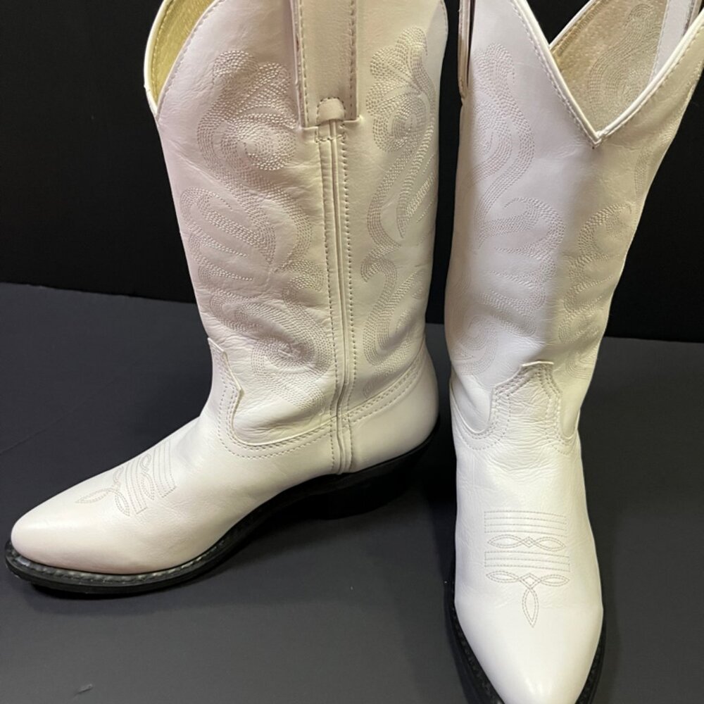 Women’s Durango white western boots size 7